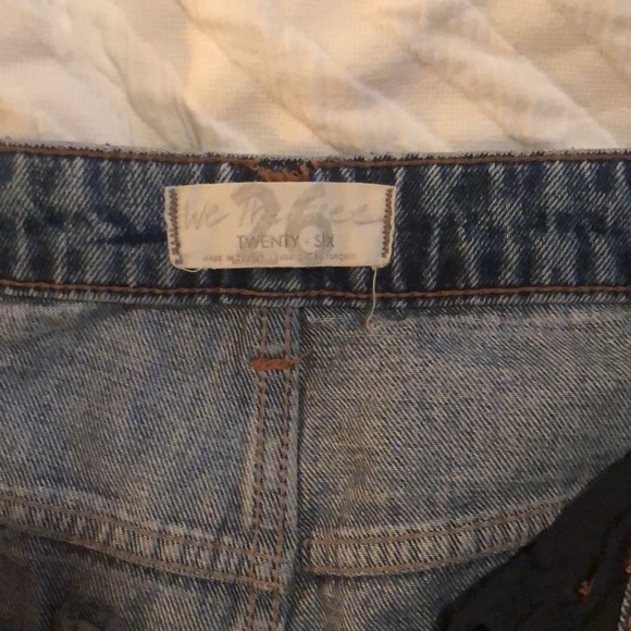 Free People high-waisted distressed boyfriend jeans - Picture 3 of 3